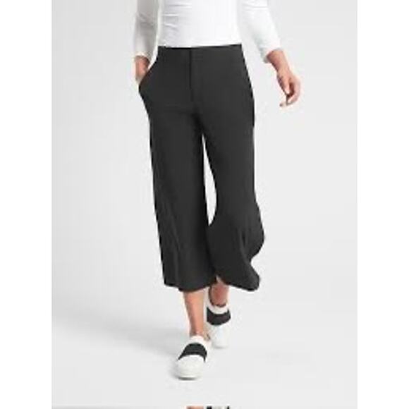 Athleta Tribeca Crop Pant Black Wide Leg Women’s Size 2 - Picture 1 of 8